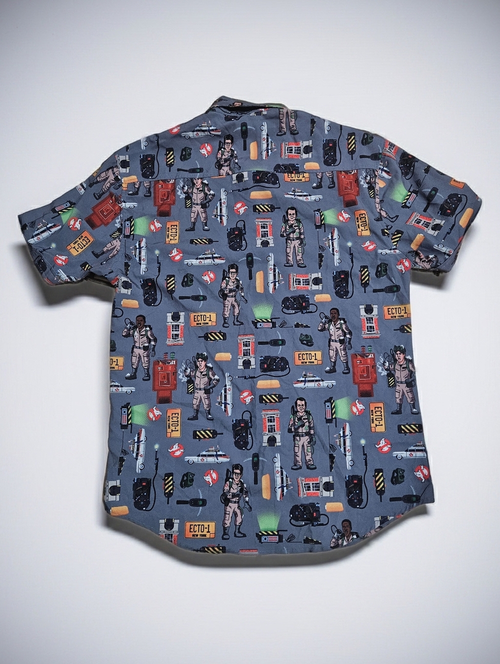 RSVLTS Ghostbusters Ain’t Afraid Button Down Short Sleeve Shirt - Men’s Medium - Picture 2 of 5